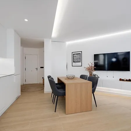 Torre Vista Lux Apartment